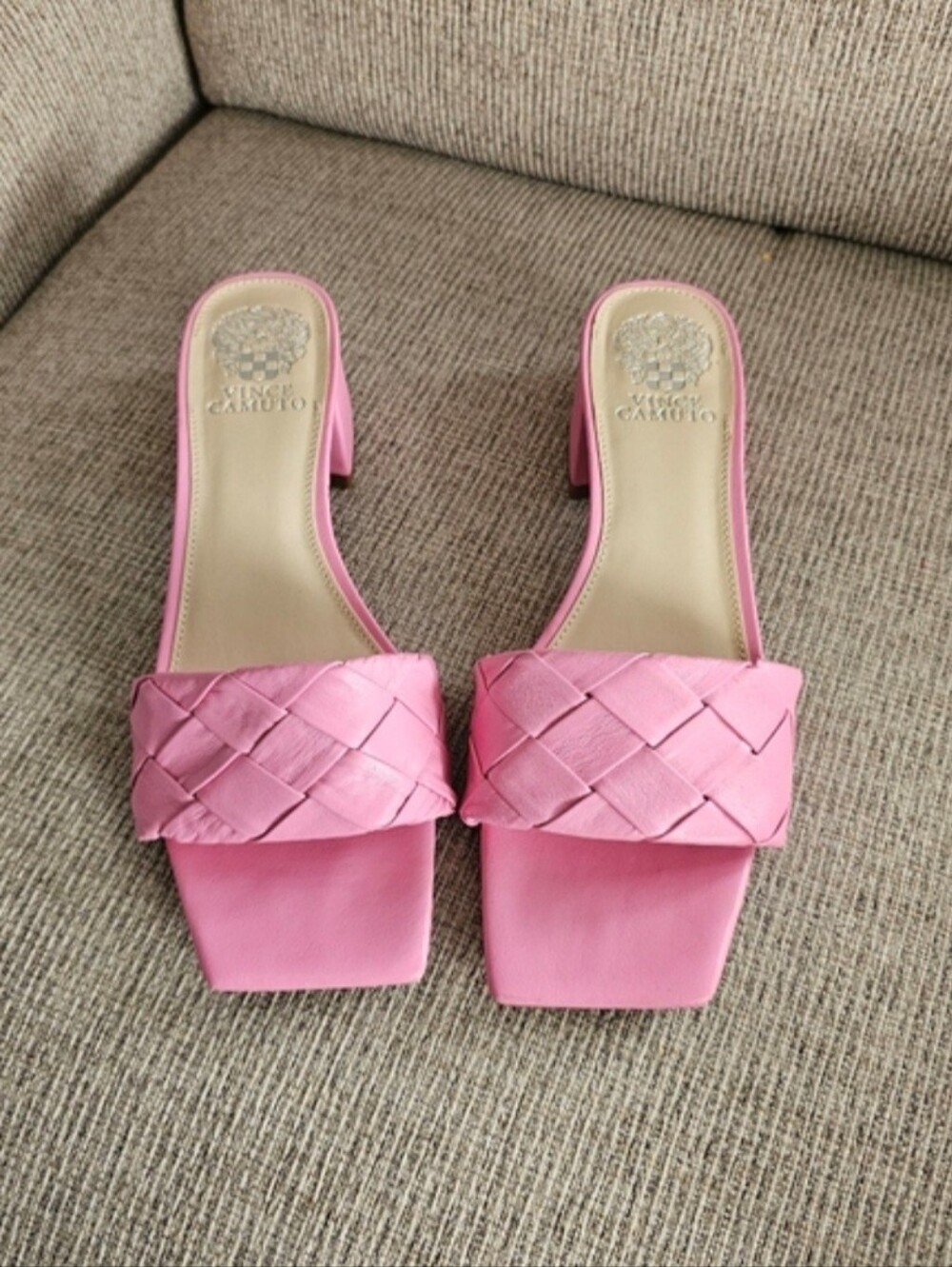 Vince Camuto Semtera Block Heel Slide Sandal Size 9 - Picture 3 of 7